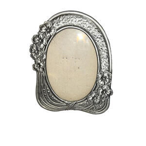 Vintage Oval Floral Pewter Picture Frame Fits 3x4" Photo Prop-Up Cottage Home